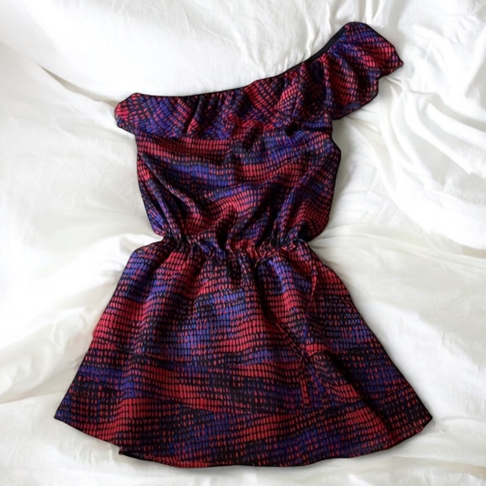 One-Shoulder Red and Blue Dress